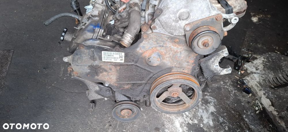 Silnik słupek Chrysler 300M 3,5 v6 2002 - 7