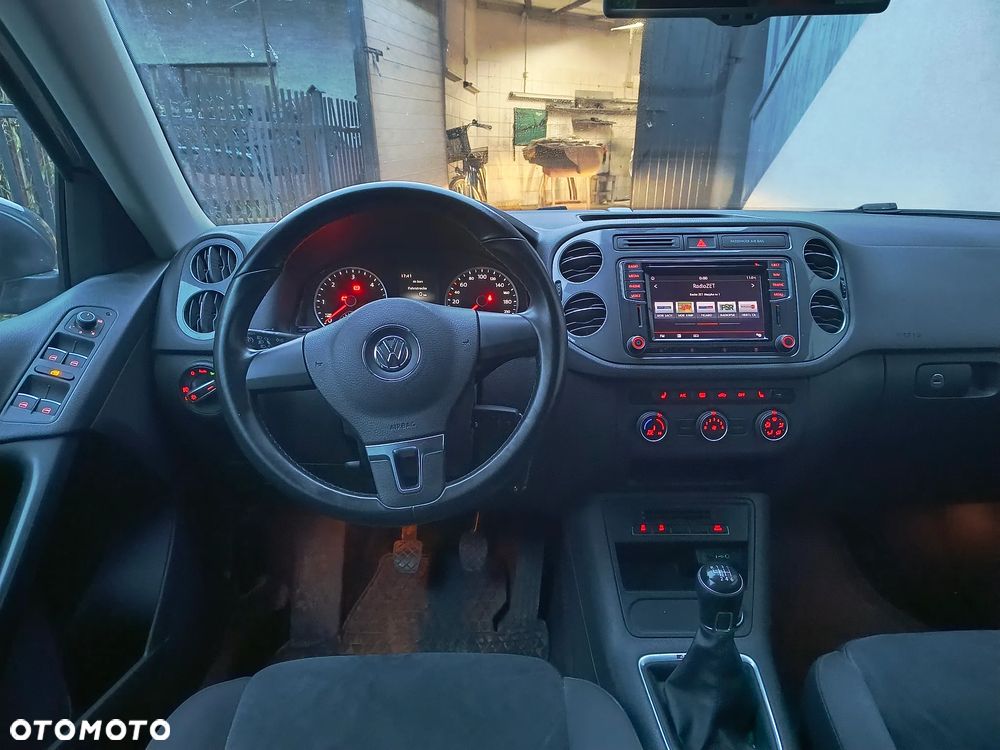 Volkswagen Tiguan - 10