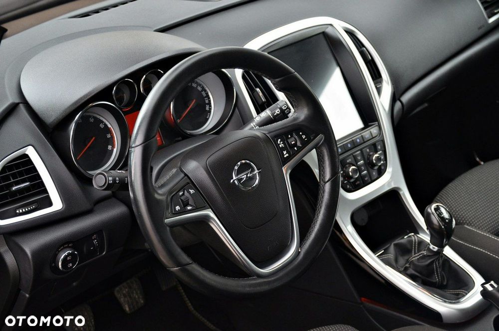 Opel Astra - 16