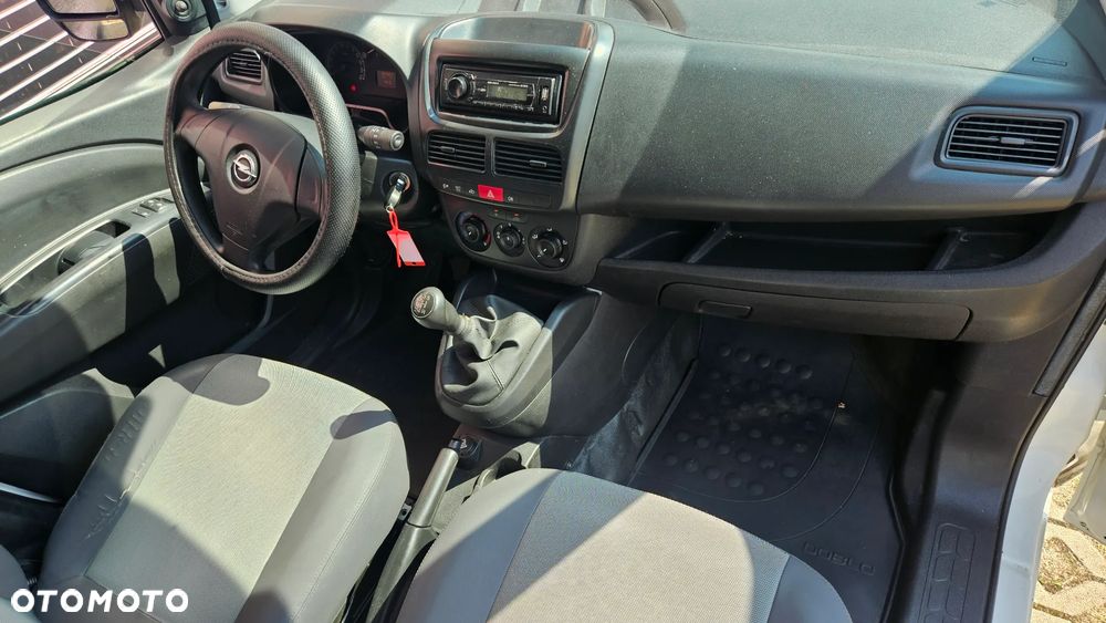 Opel COMBO - 6