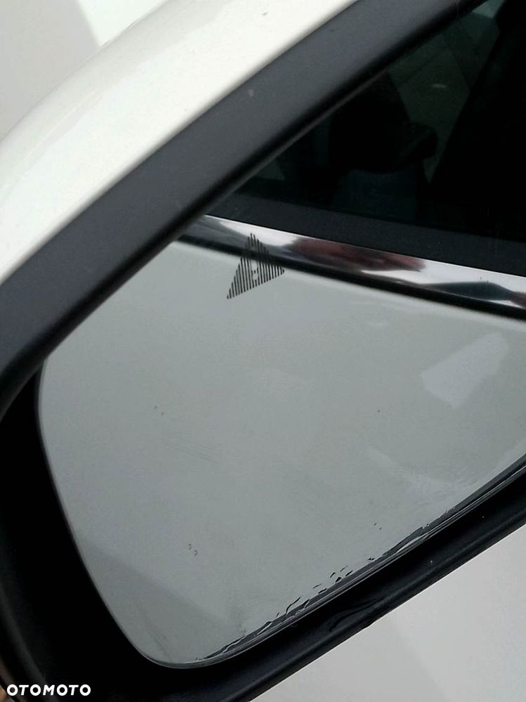 SsangYong/KGM Tivoli - 8