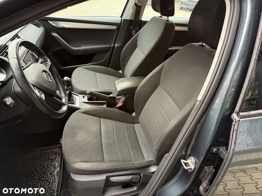 Skoda Octavia 1.2 TSI Ambition - 10