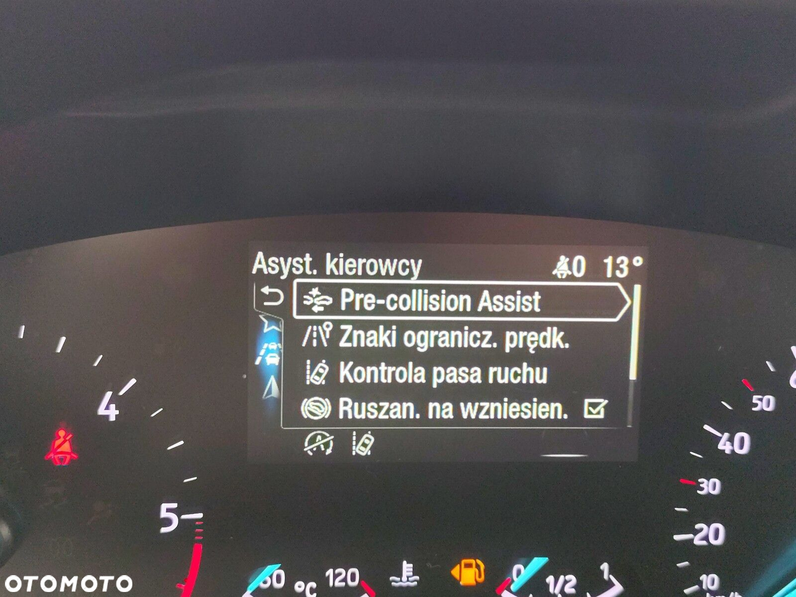 Ford Focus - 28