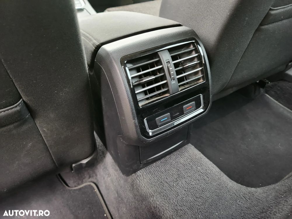 VOLKSWAGEN Passat 2016 — imagine 12
