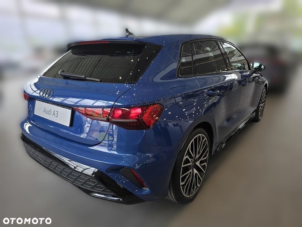 Audi A3 Sportback - 4