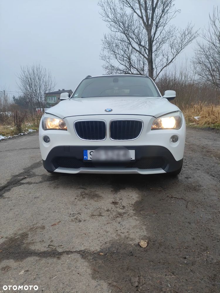 BMW X1 xDrive18d xLine - 4