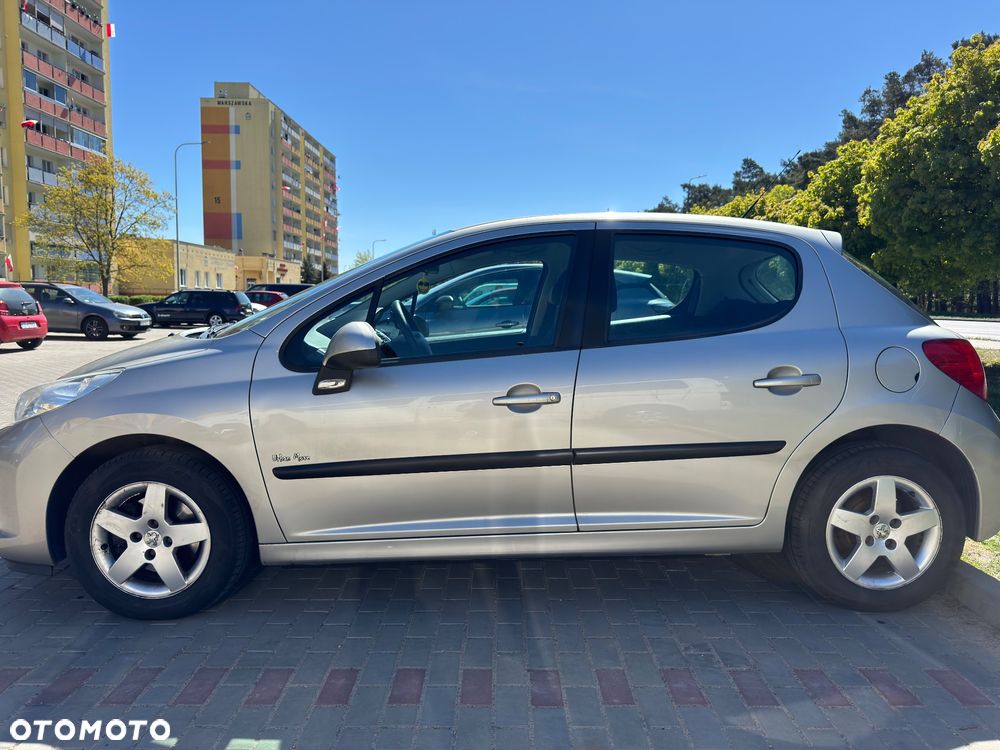Peugeot 207 1.4 - 4