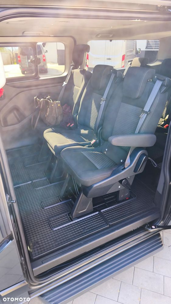 Ford Tourneo Custom 2.0 EcoBlue L2 Trend - 12