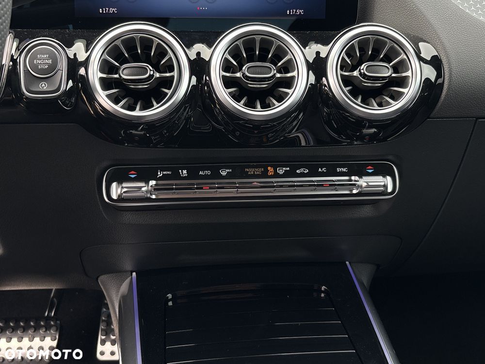 Mercedes-Benz GLA 220 mHEV 4-Matic AMG Line 8G-DCT - 20