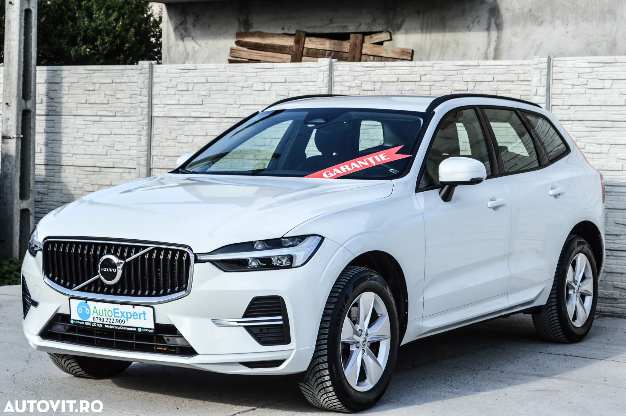 Volvo XC 60 B4 MHEV AT AWD Core - 10