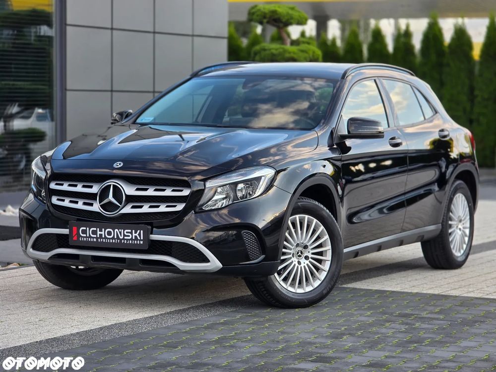 Mercedes-Benz GLA 180 7G-DCT Style - 1
