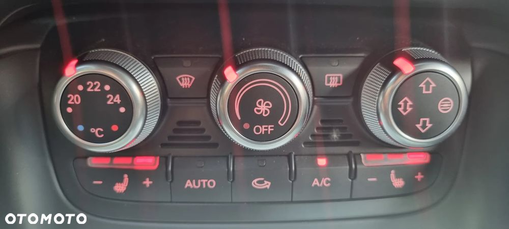 Audi TT S Coupé 2.0 TFSI Quattro tronic - 24