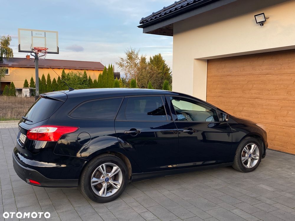 Ford Focus 1.0 EcoBoost Start-Stopp-System SYNC Edition - 17