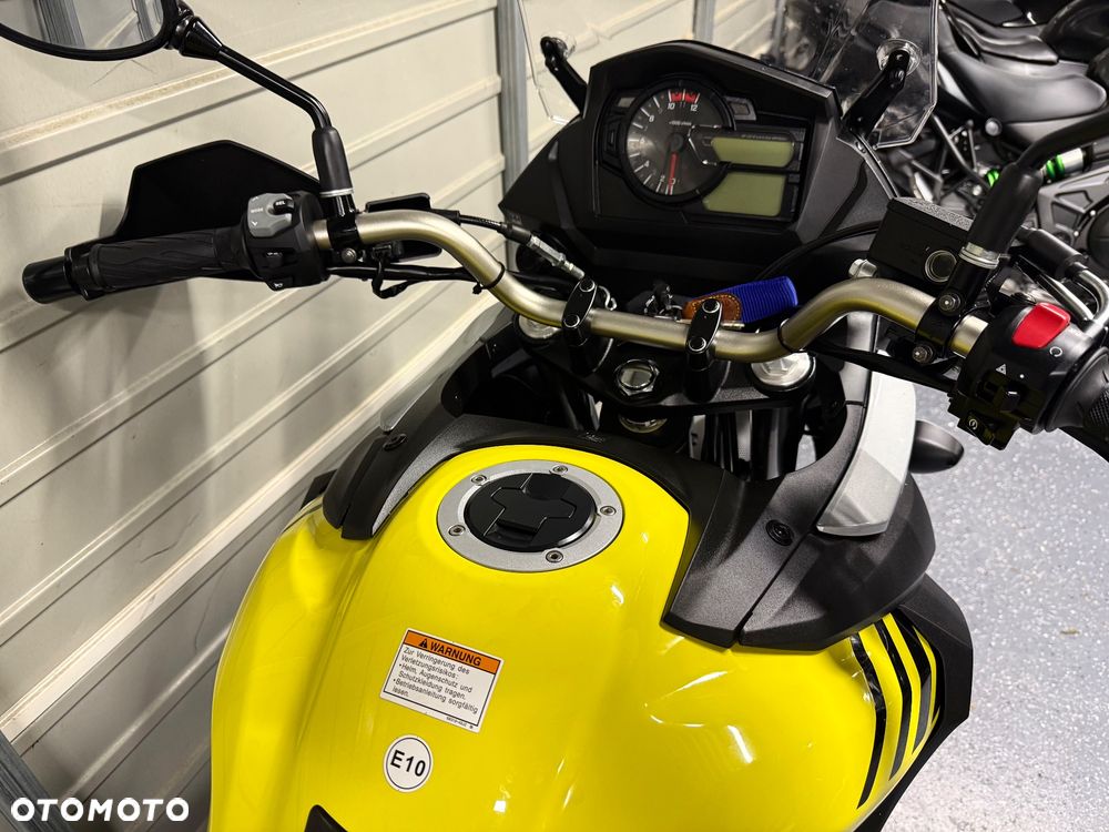 Suzuki V-STROM - 11