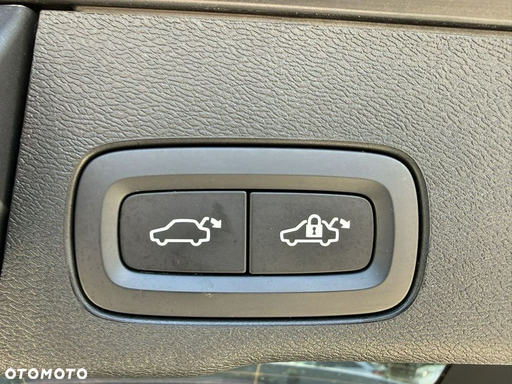 Volvo XC 60 - 23