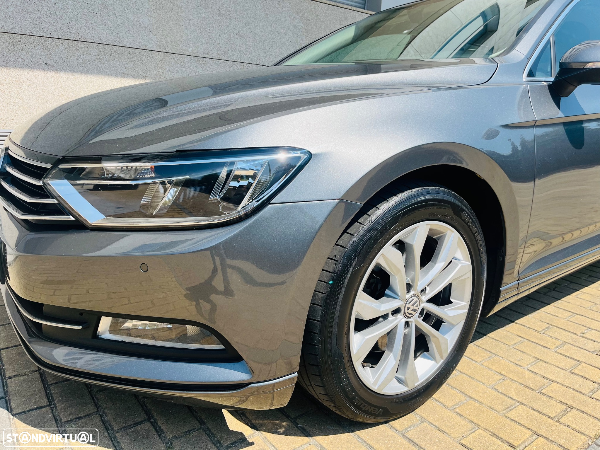 VW Passat Variant 2.0 TDi Confortline - 12