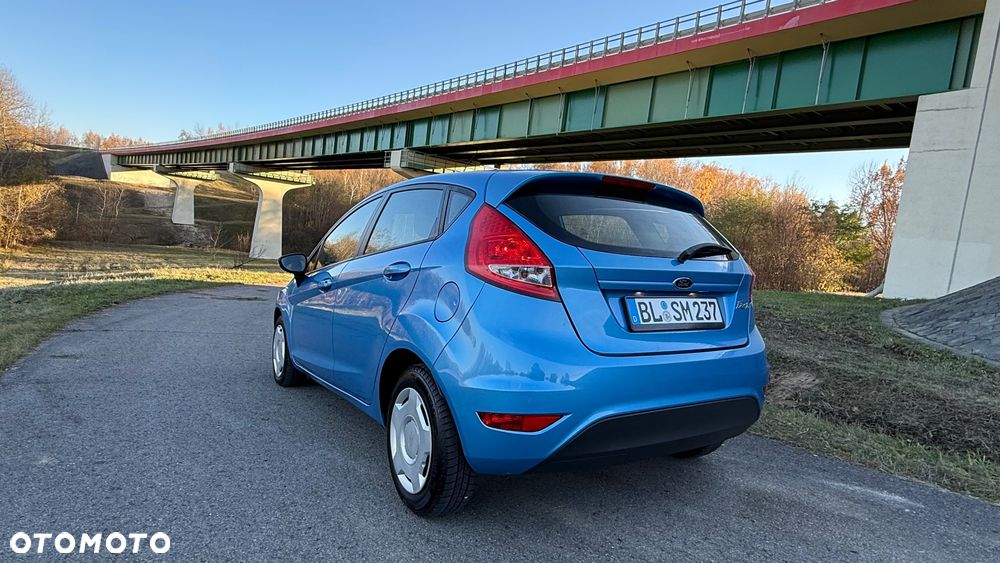 Ford Fiesta 1.25 Ambiente - 6