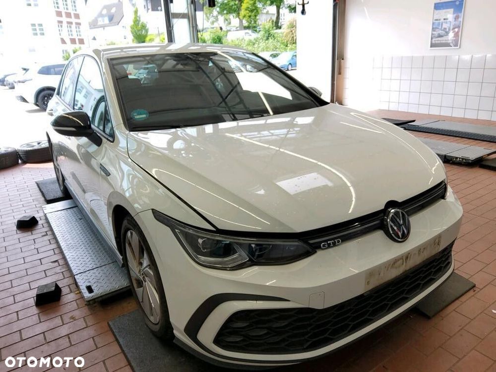 Volkswagen Golf 2.0 TDI GTD DSG - 3