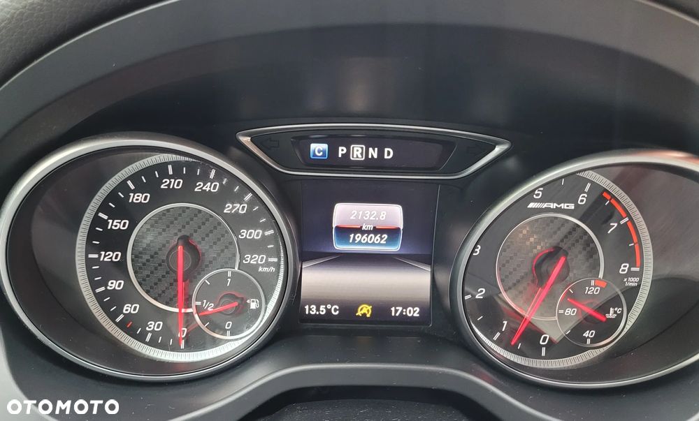 Mercedes-Benz CLA AMG 45 4Matic AMG Speedshift DCT 7G - 13