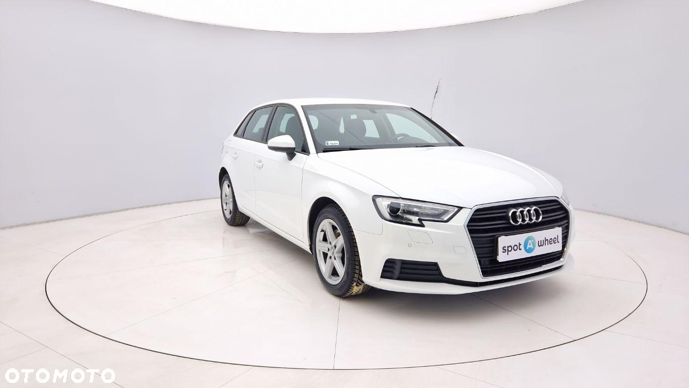 Audi A3 1.5 TFSI S tronic - 12