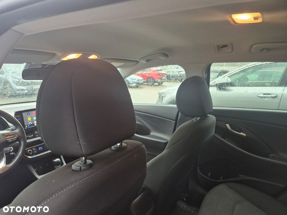 Hyundai i30 1.5 T-GDI 48V-Hybrid DCT Prime - 12