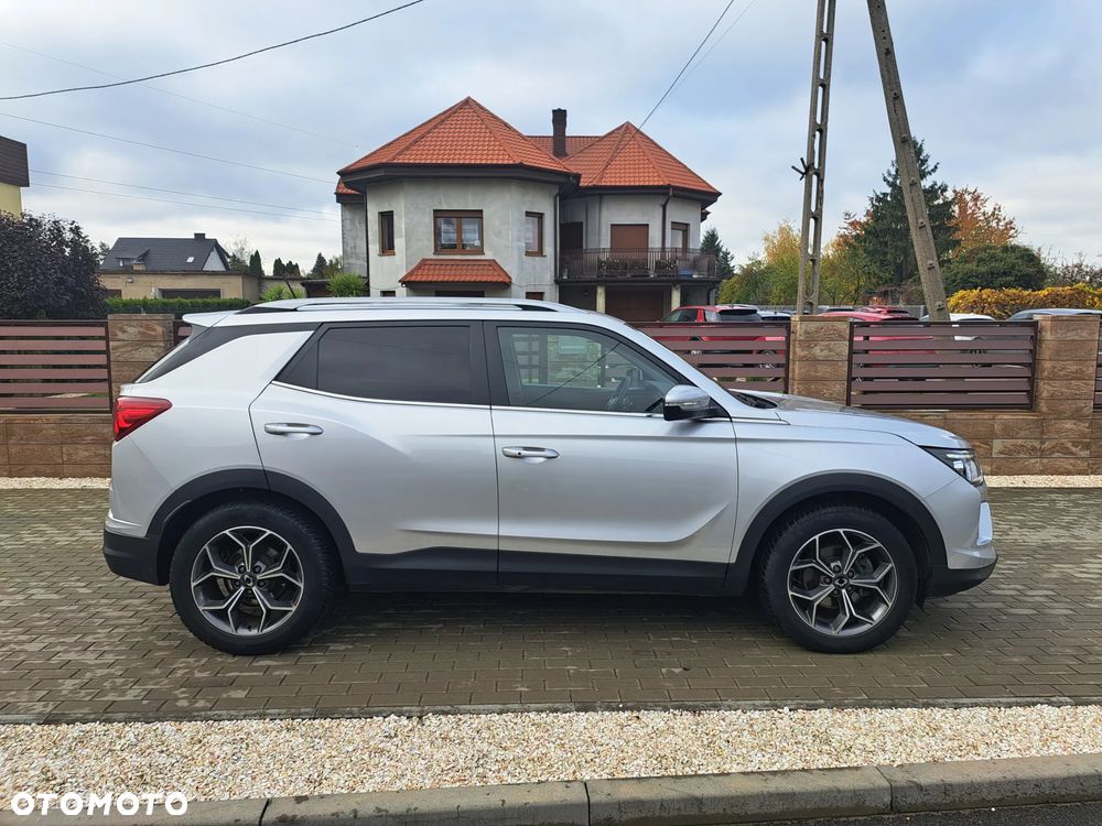 KG Mobility Korando 2021 photo 2