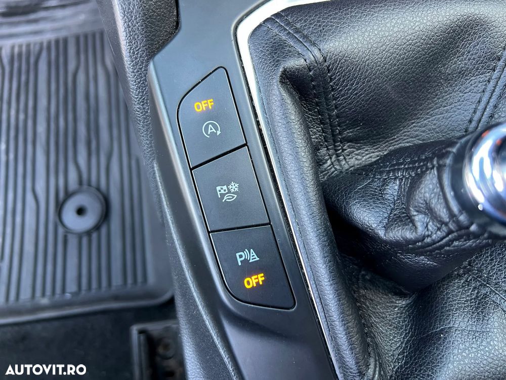 Ford Focus 1.5 EcoBlue Titanium Business - 20