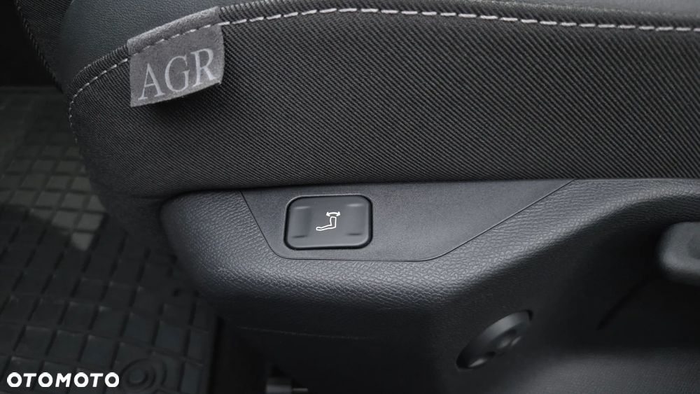 Opel Astra 1.2 T GS Line S&S - 13