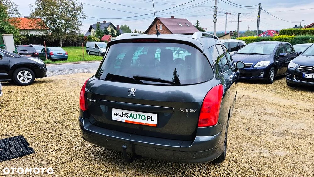 Peugeot 308 1.6 Premium Plus - 16