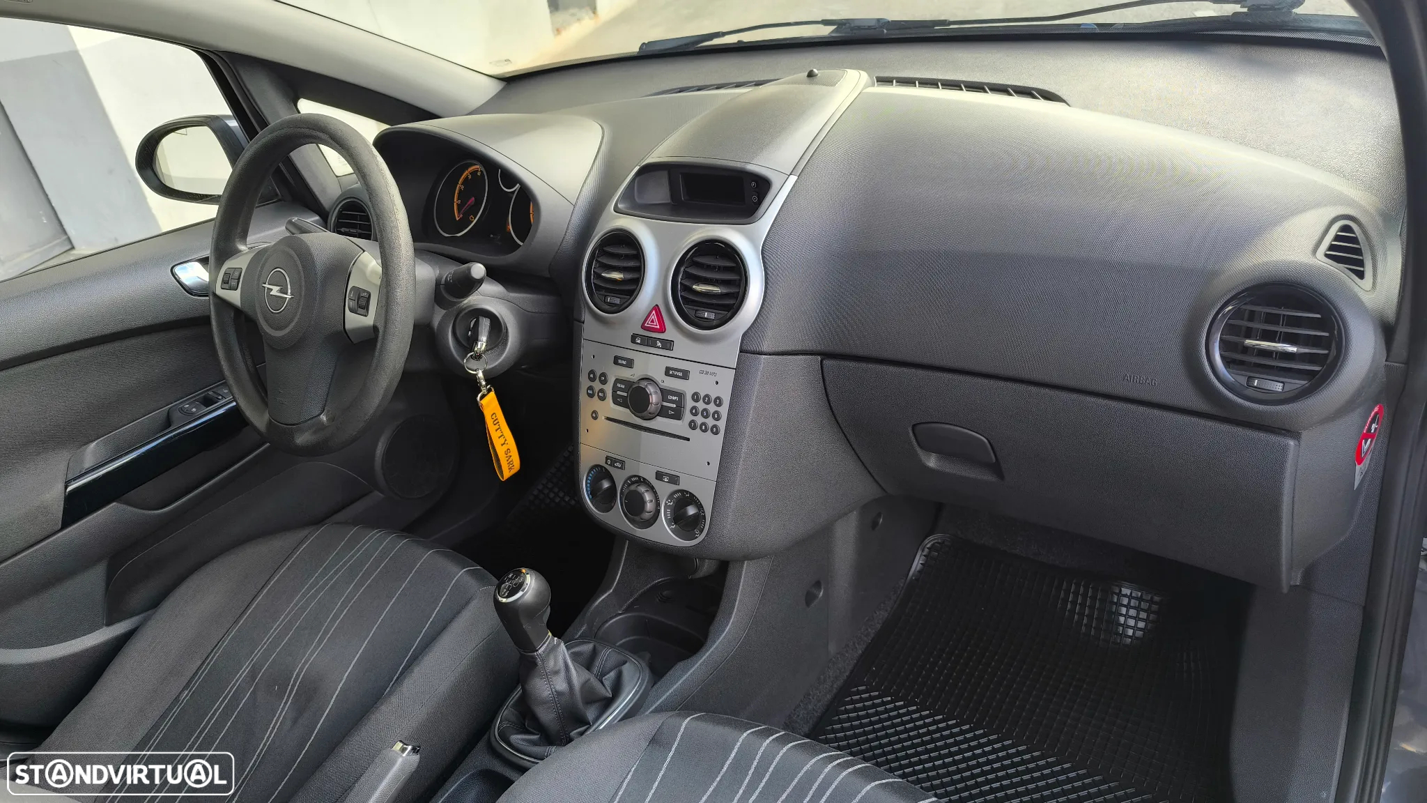 Opel Corsa 1.2 Enjoy - 23