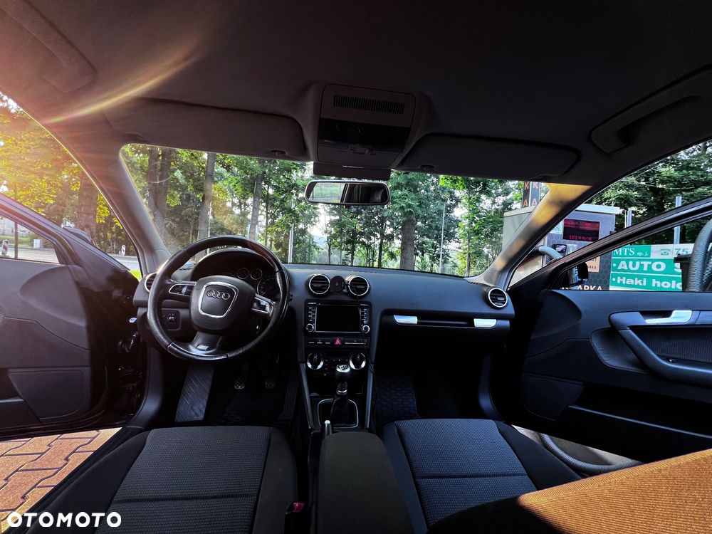 Audi A3 Sportback 1.6 Attraction - 10