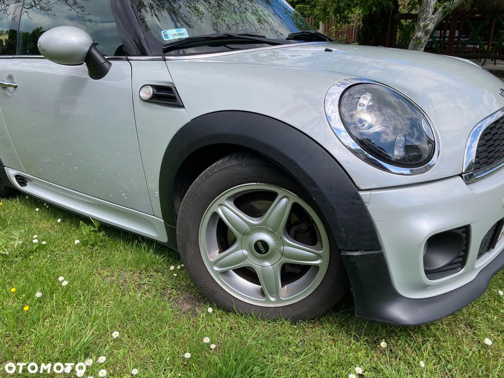 MINI Cooper D - 5