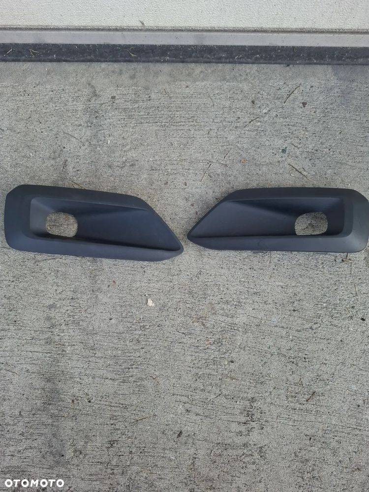 Volvo xc40 kratka zderzaka ramka halogenu lewa prawa 31449343  31449344 - 1