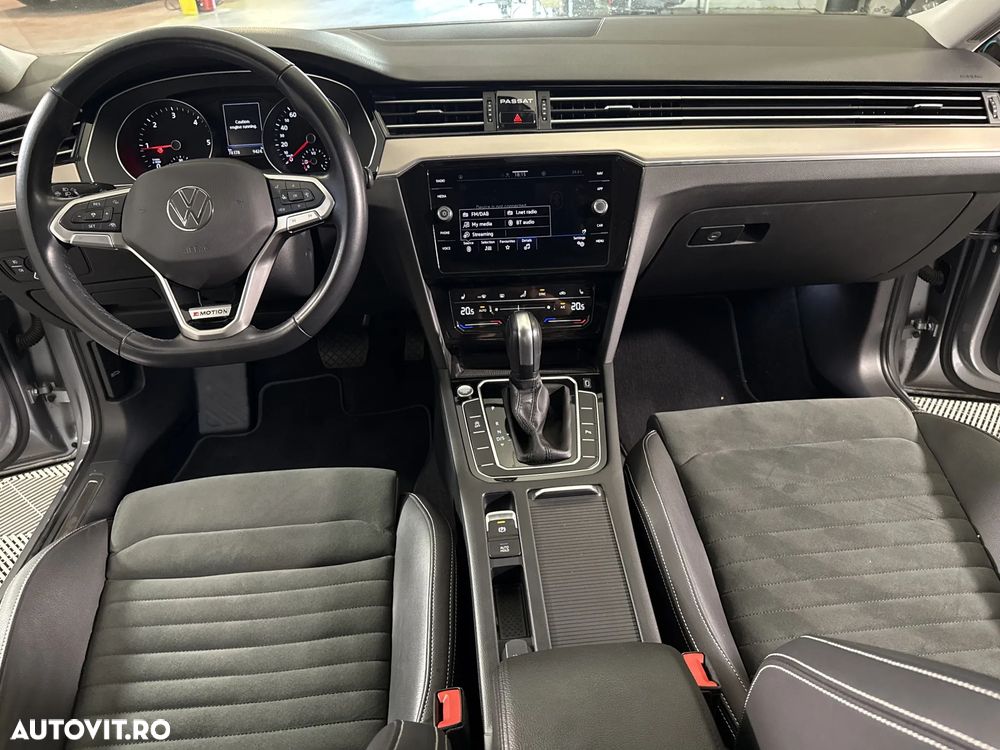 Volkswagen Passat - 10