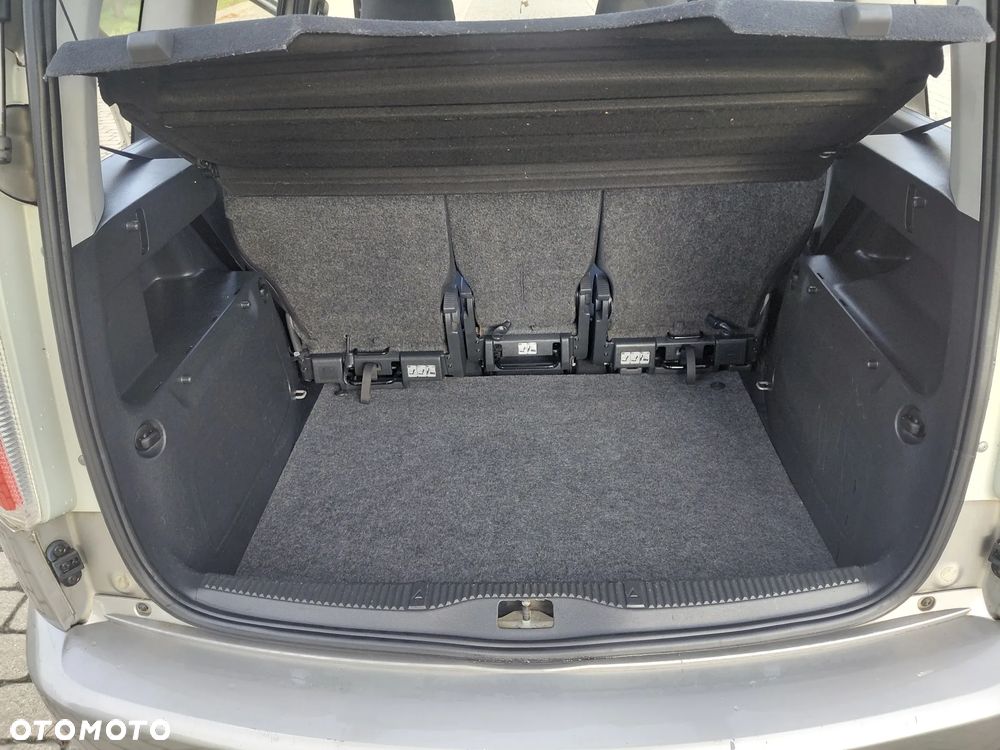 Skoda Roomster - 17