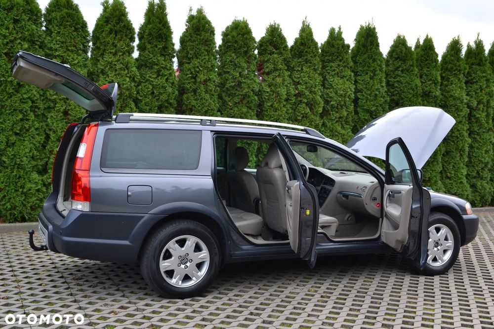 Volvo XC 70 - 6