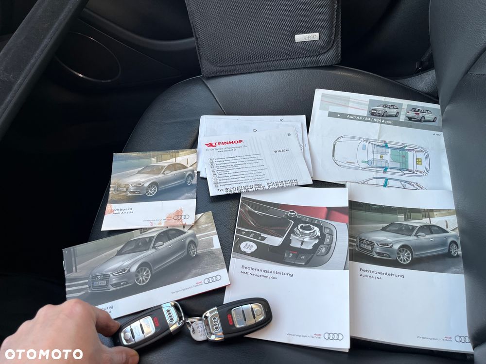 Audi A4 Limousine 2.0 TFSI multitronic S line Sportpaket - 33