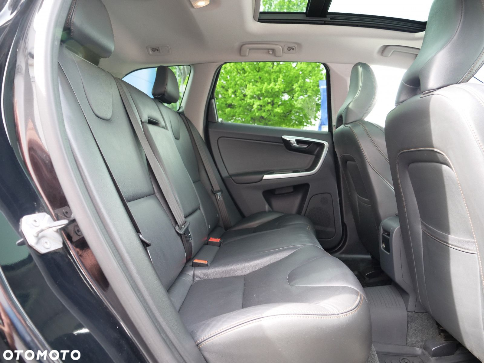 Volvo XC 60 - 34