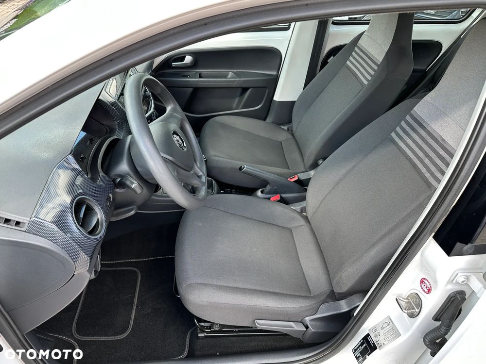 Volkswagen up! - 18