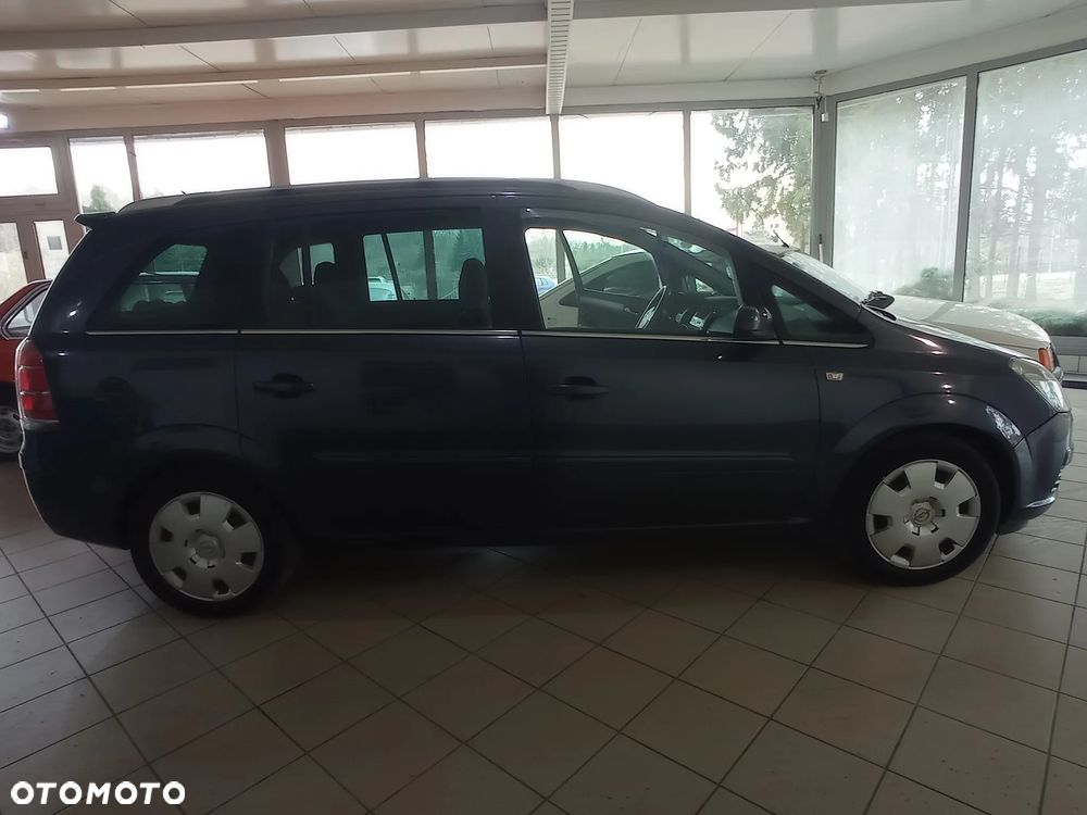 Opel Zafira - 7