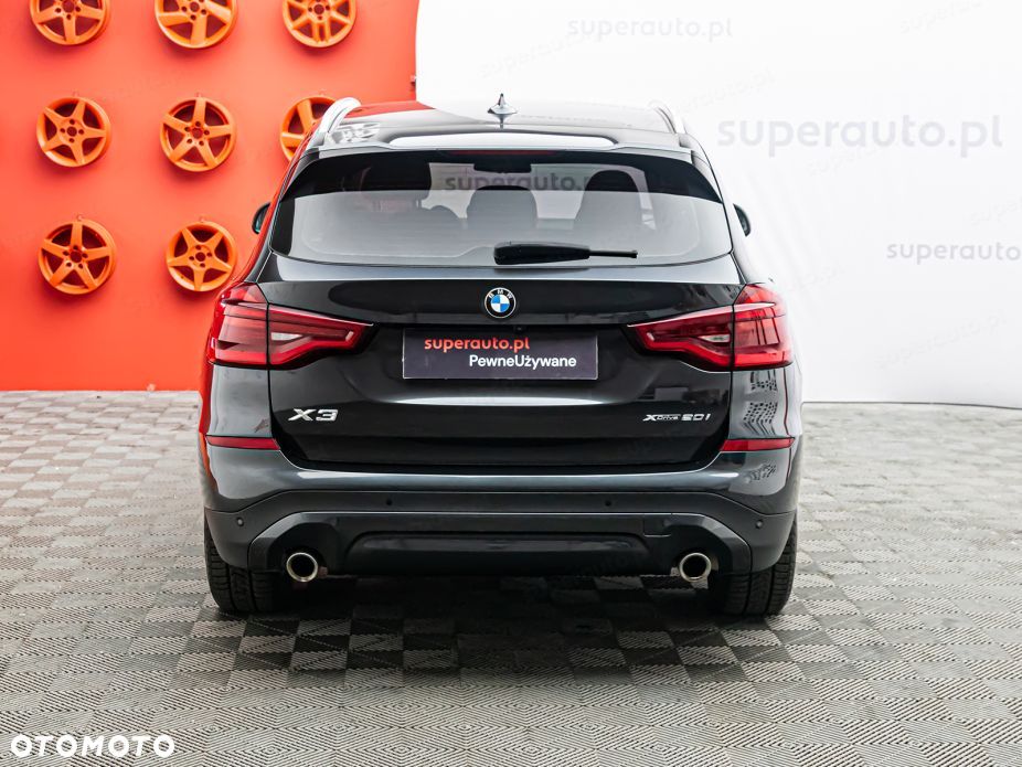 BMW X3 xDrive20i Advantage - 6