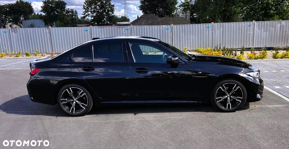 BMW Seria 3 318i M Sport - 9