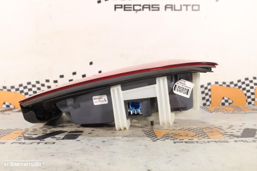 Farolim Esquerdo Mercedes-Benz Glc (X253)  A2539063100 / 629500E13964 - 6