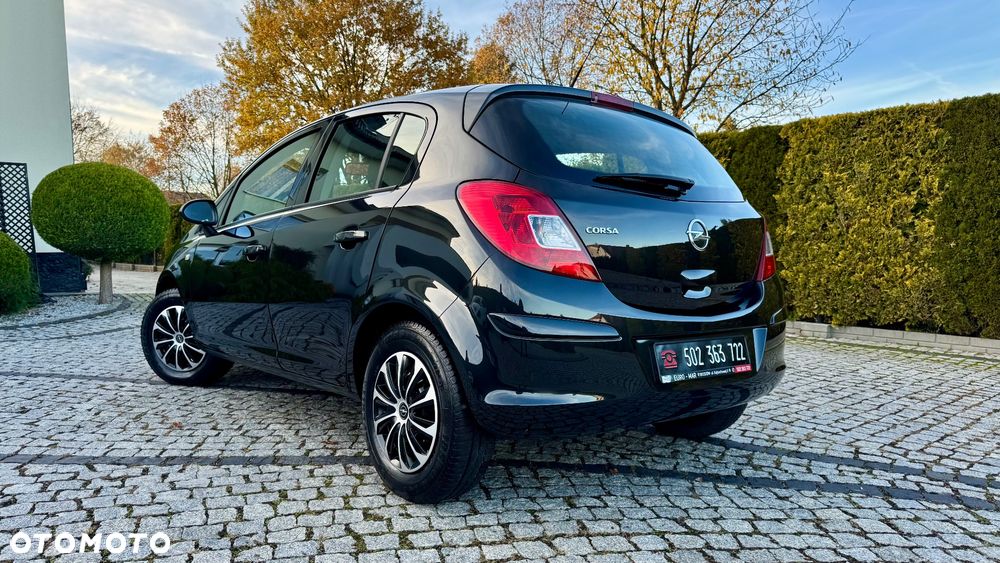 Opel Corsa - 8