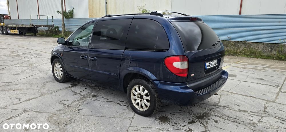 Chrysler Voyager 2.5L CRD SE - 4