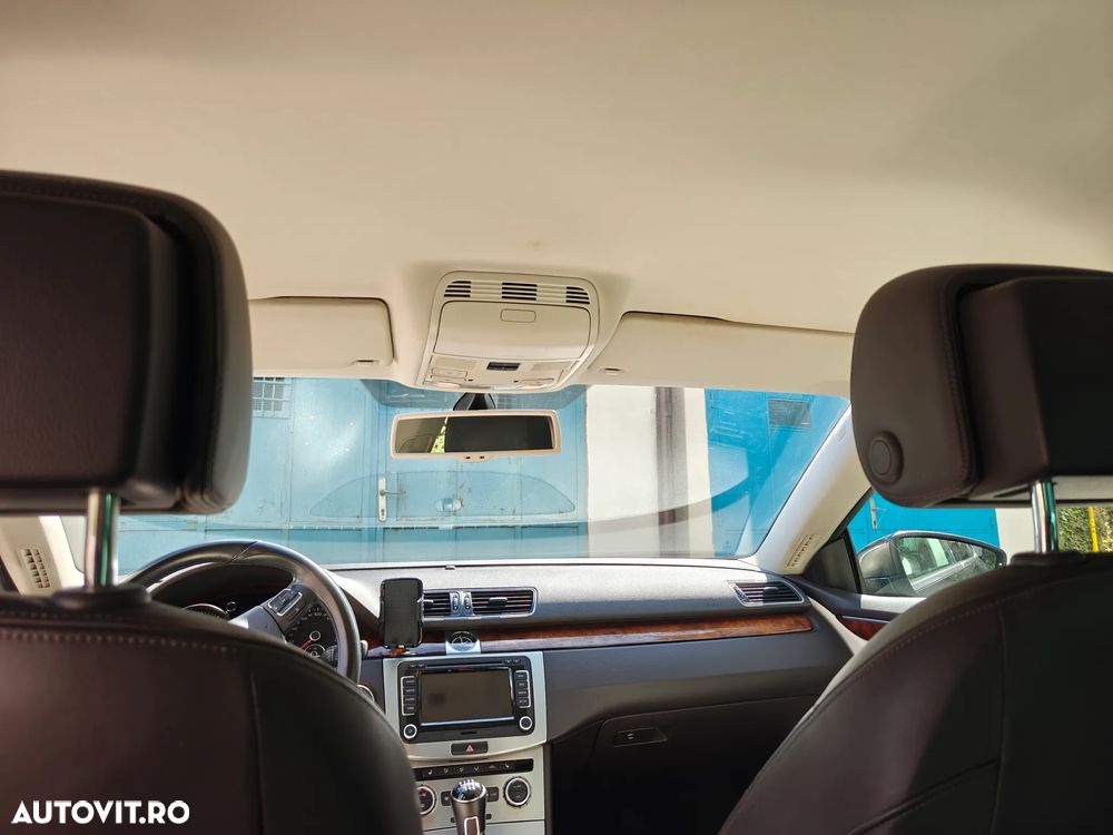 Volkswagen Passat CC - 23