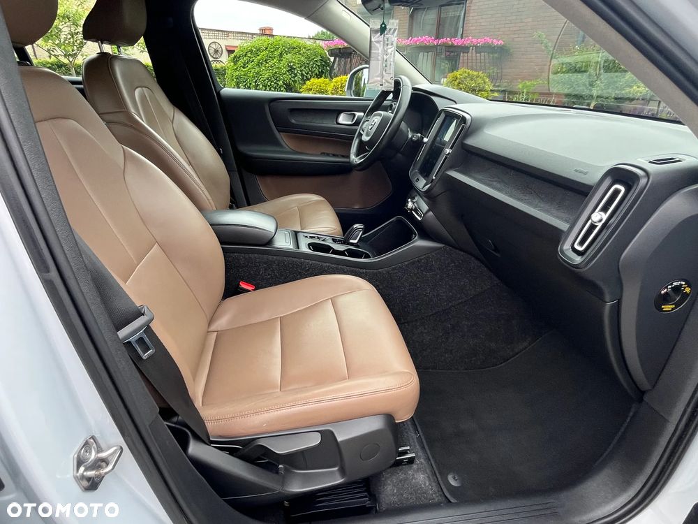 Volvo XC 40 D3 Inscription - 24