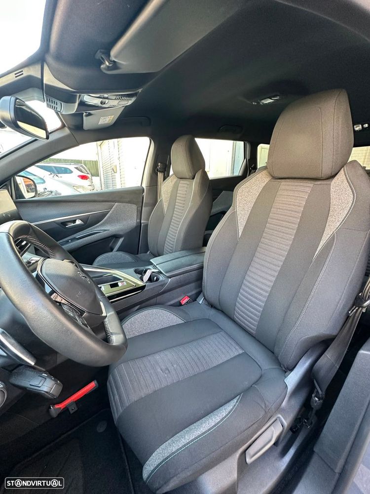 Peugeot 5008 1.2 PureTech Allure EAT8 - 9