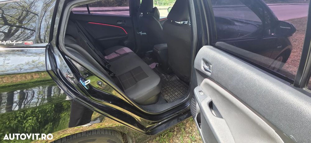 Toyota Prius 1.8 Dual VVT-i Sol+ - 13