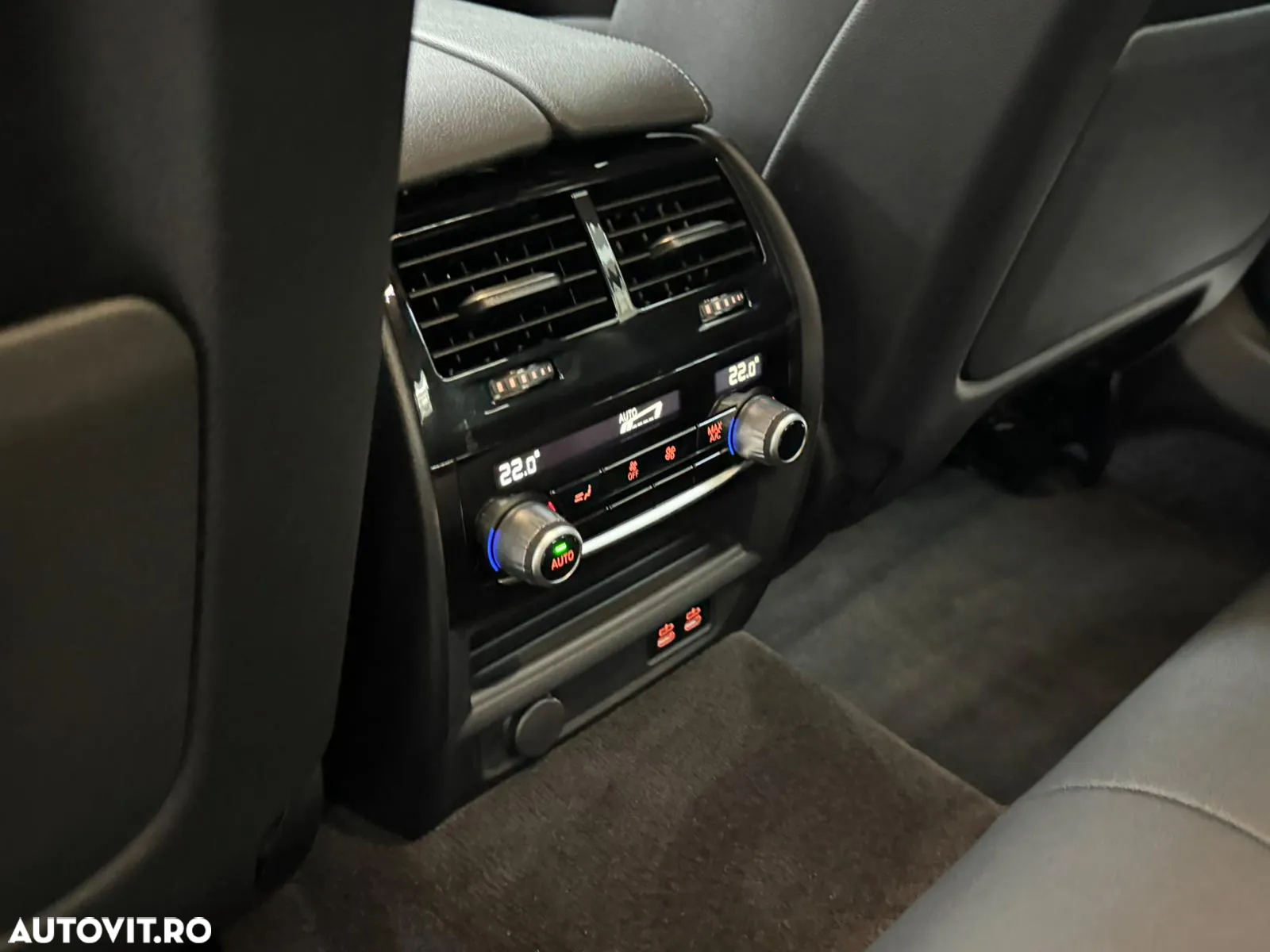 BMW Seria 5 530i AT MHEV - 16